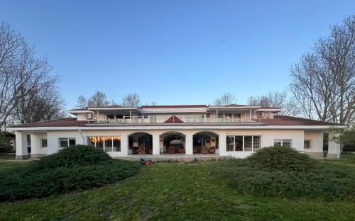 Sarulesti House | Domeniul Sărulești