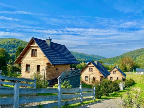 Bobrka House | Domki całoroczne DOMKOWSTWO