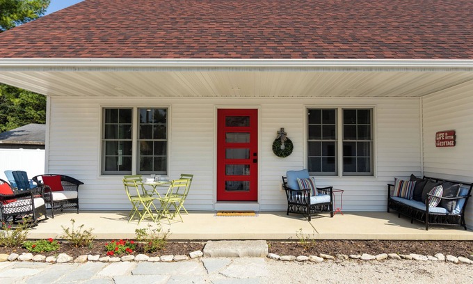 Jacksonport Cottage | Door County Cottage steps from Lake Michigan Beach in Jacksonport WI