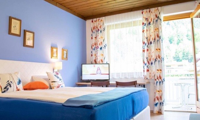 Feld am See Bed & Breakfast | Doppelzimmer - Klamberghof Burgstaller
