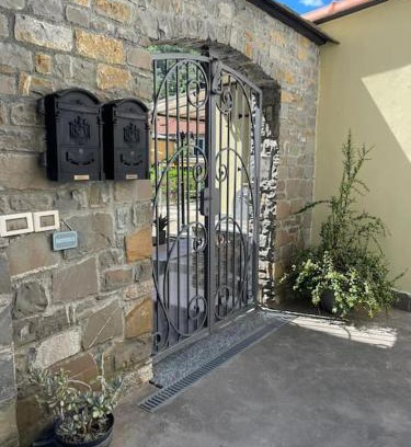 Pontedassio House | Dorina House