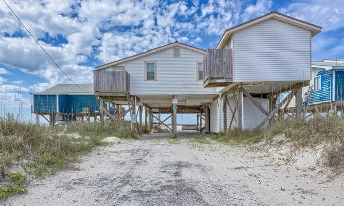 Southpointe House | Dorsey's Wave On by Meyer Vacation Rentals