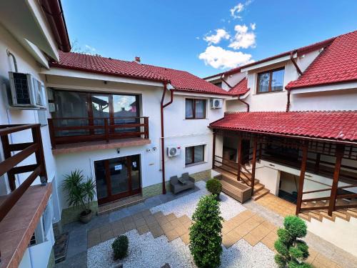 Arad House | DorTin