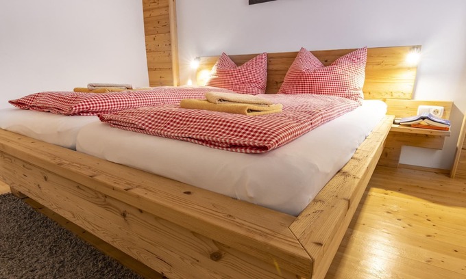 Au an der Donau RV Rental | Double room - Camping & Pension Au an der Donau