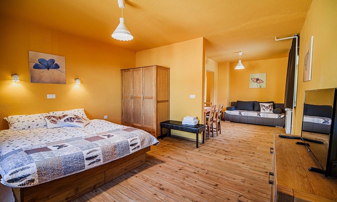 Cerknica House | Double Room Metulj with Breakfast in Ančkin kot