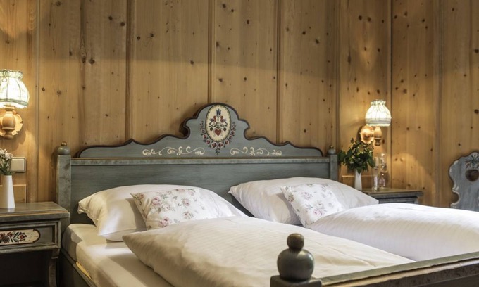 Woerth House | Double room with shower, toilet - Andrelwirt, * Hotel Landgasthof