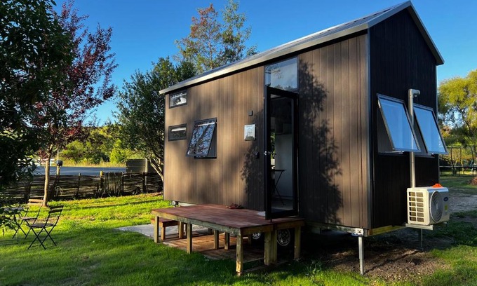 Ngatimoti House | Dove Creek Tiny House