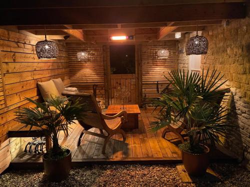 Churchill Apartment | Dovecote Cotswold Cottages