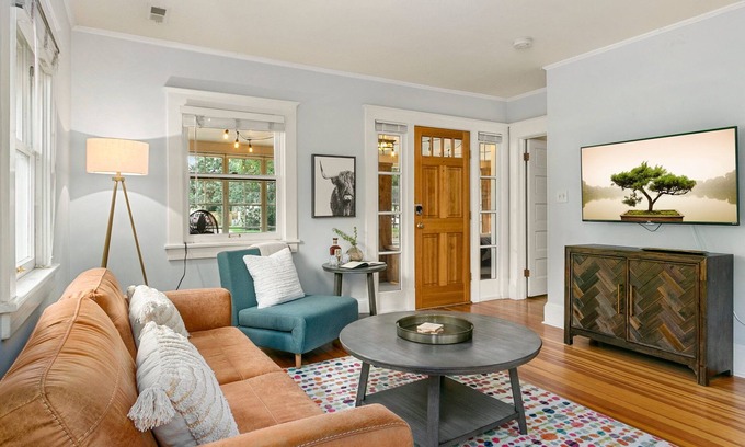 University Park House | Downtown Abode w/Hot Tub – Walk to CSU & Old Town