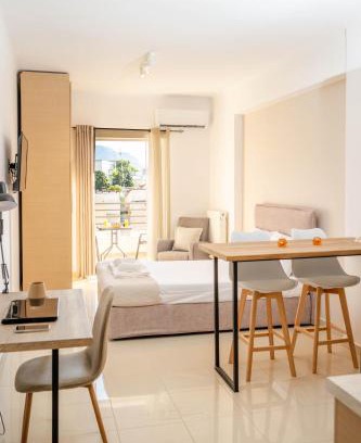Korinthos Apartment | Downtown Comfy Studio