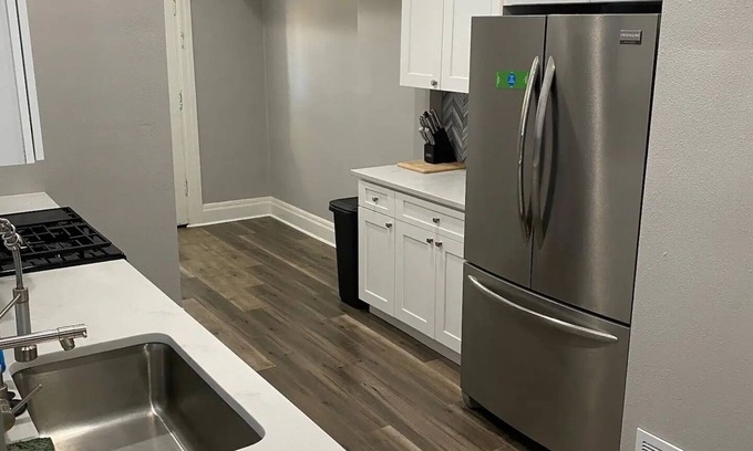 Uptown House | Downtown Denver Retreat, 3 BR Town Home.nn