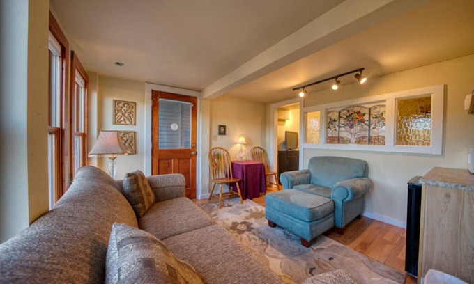 Eureka Springs Historic District Apartment | Downtown Edgewood Terr Piedmont