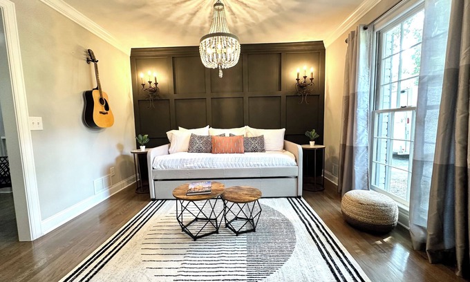 Alpharetta House | Downtown Renovated Luxury: Sleeps 10, Game Room, Fire Pit, Fenced Yard