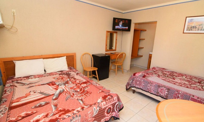 Primera Seccion Apartment | Downtown San Felipe Studio 2 FREE WIFI AND CABLE TV
