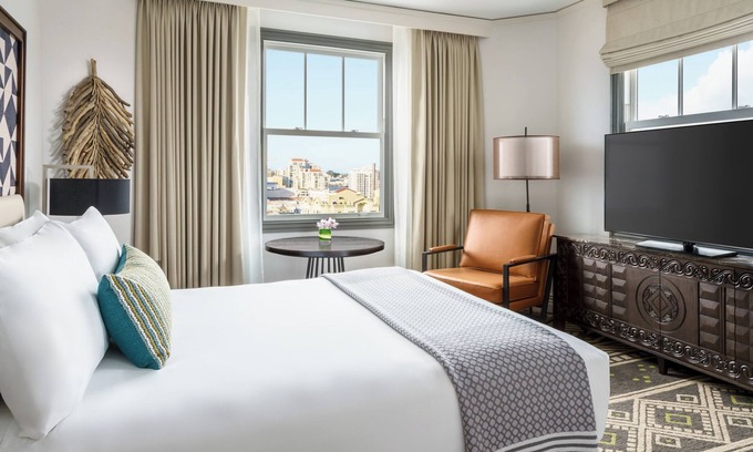 Theater District Hotel | Downtown SF Stay | 1 King Bed | Near Union Square