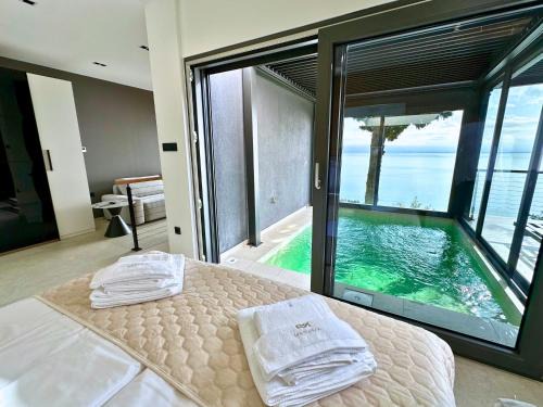 Medveja Villa | Dream 1-Bed Villa: Pool, Jacuzzi & Sauna, BBQ!