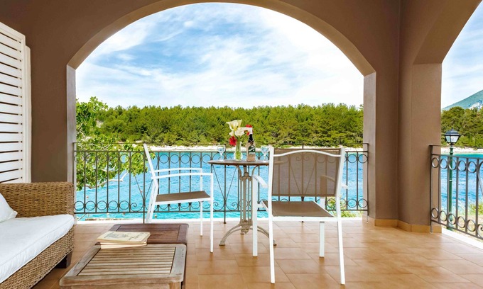 Fiskardo House | DREAM STAY Windward Suite @ Fiscardo waterfront