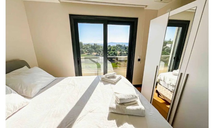 Uckuyular Mahallesi Villa | Dream Villa Urla Sea&Forest View w/Big Pool&Garden