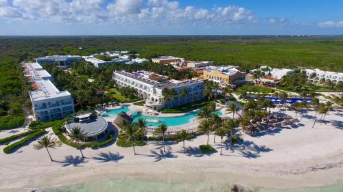 Soliman Bay Resort | Dreams Tulum Resort & Spa