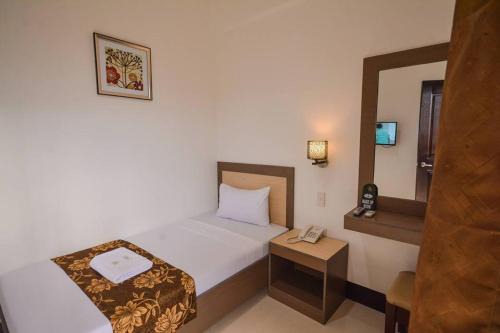 General Santos Hotel | DRIGGS SUITES