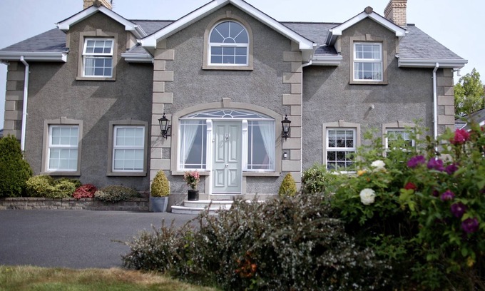 Hillsborough Bed & Breakfast | Drum Manor