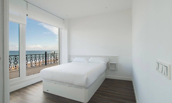 Zarautz Apartment | Duke apartment by Egona