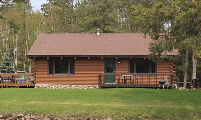 Hayward Cabin | Dun Rovin Duplex1 On the Chippewa Flowage