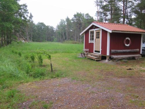 Moja House | Dunderfriggan på Möja