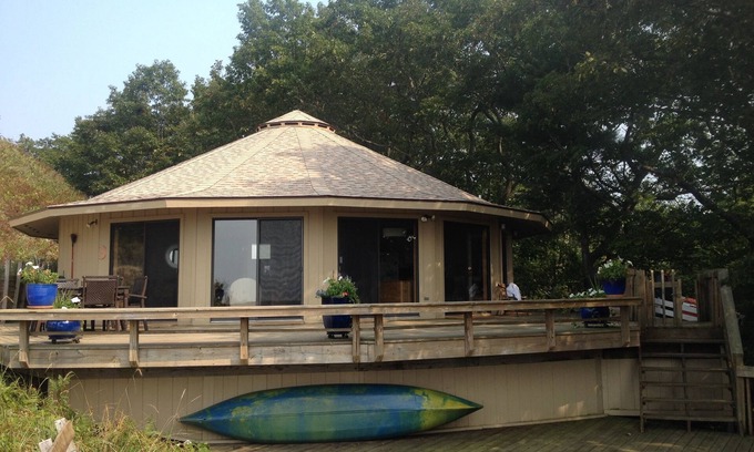 Shelby Cottage | Dune Top Romantic Solitude & Awe-Inspiring Panoramic Lake Michigan Views