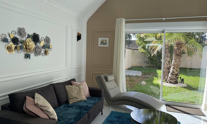 Magny-le-Hongre Apartment | Duplex à 5 Minutes de Disney