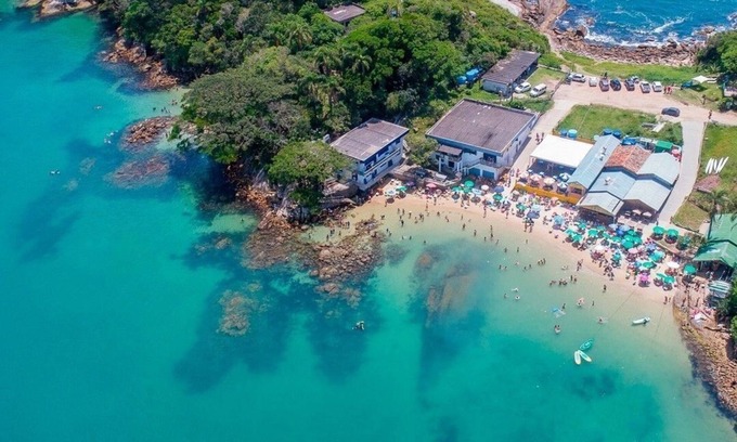 Centro Apartment | Duplex a 150m da praia de Bombinhas - BOM002