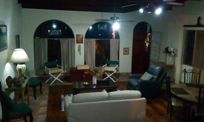 San Jose House | Duplex House-Humming Bird