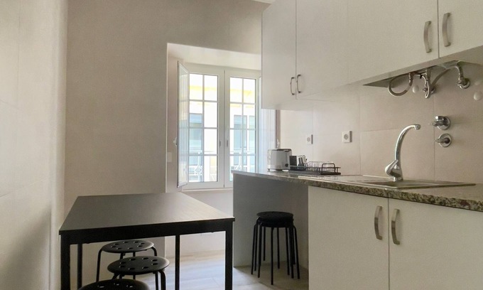 Nossa Senhora do Populo Apartment | Duplex in the Center of Caldas da Rainha– Ideal for Discovering the Silver Coast