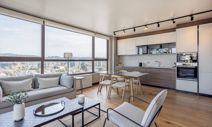 Vitacura Apartment | Duplex in Vitacura with Private Pool and BBQ Area