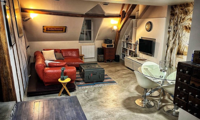 Senlis Apartment | Duplex, Senlis town center