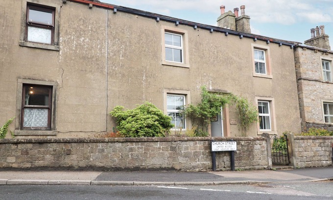 Long Preston Cottage | DYSON HOUSE, pet friendly, character holiday cottage in Long Preston