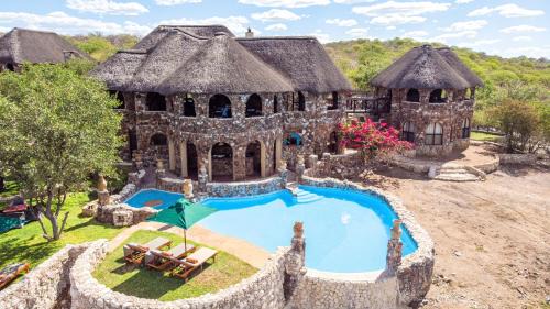 Okaukuejo Cabin | Eagle Tented Lodge & Spa