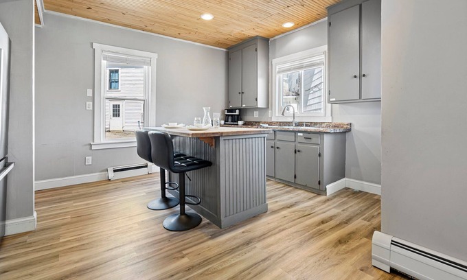 Meredith House | Easiest Location! Rent a Boat, Attend a Wedding! 2600sqft on Main St Meredith