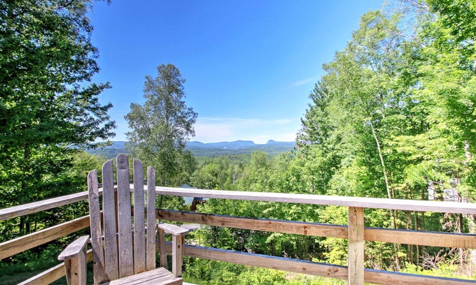 East Burke House | East Burke House w/Deck < 3 Mi to Kingdom Trails!