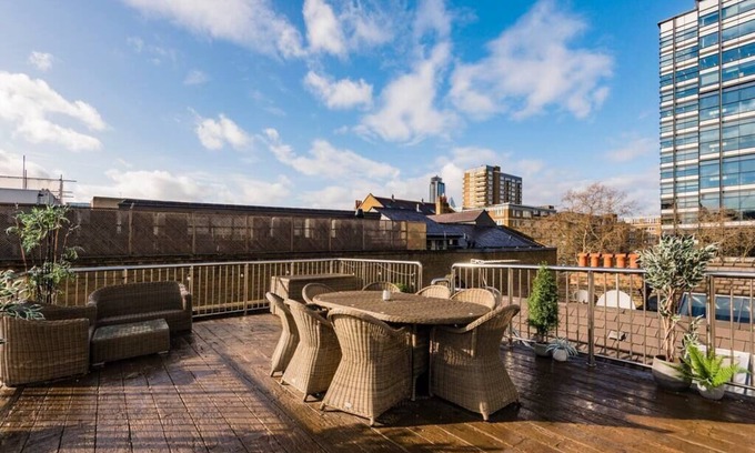 St Luke's Apartment | East London loft penthouse with epic roof terrace and loads of space