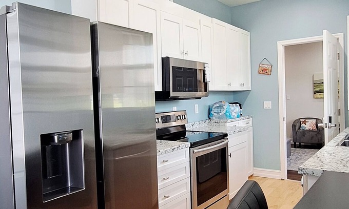Tampa House | East Orient Park House.