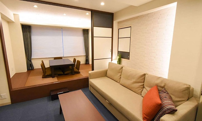 Nishishinbashi Apartment | East Toranomon is the Central Tokyo