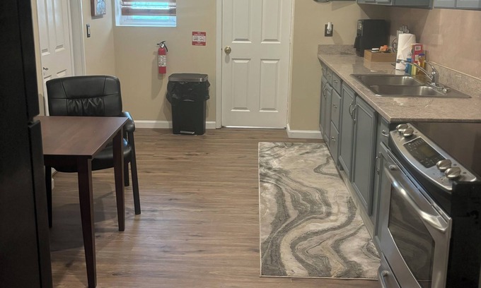 South Side Apartment | Easton Oasis 1 Lovely apartment with WiFi in Easton