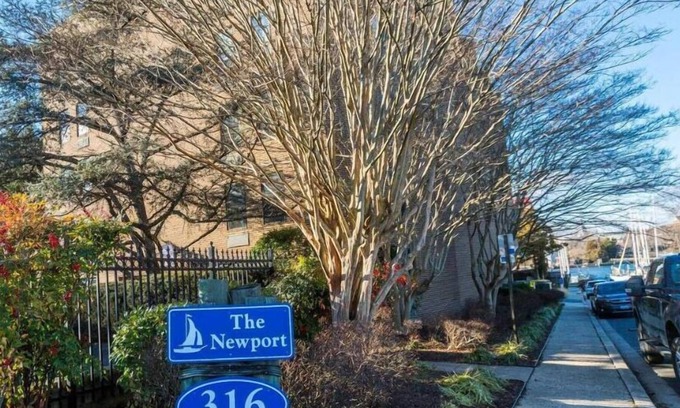 Eastport Condo | Eastport Condo - Perfect Location