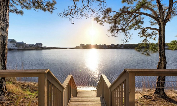 Seagrove Beach House | Easy Breezy - Pet-Friendly Seagrove Beach Home with Eastern Lake Views