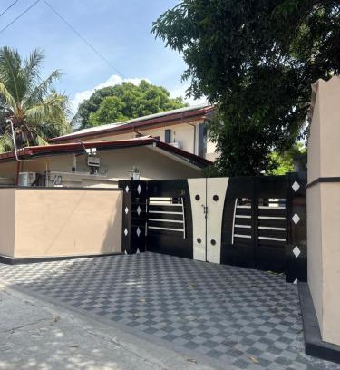 Vadamaradchy North House | Easy-inn
