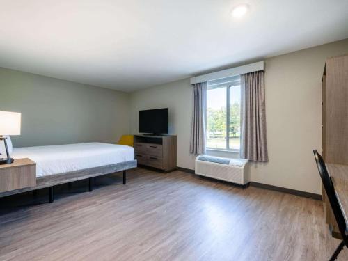 Arcadia Hotel | ECHO Suites Extended Stay by Wyndham Spartanburg
