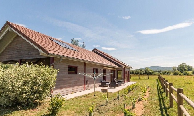 Frahier-et-Chatebier Cottage | Eco-friendly cottage near Vosges, disabled access