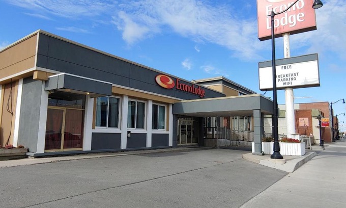 Sunnyside Cabin | Econo Lodge City Centre