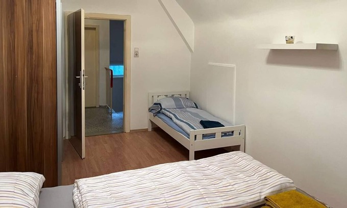 Floridsdorf Apartment | Economic Double room SW